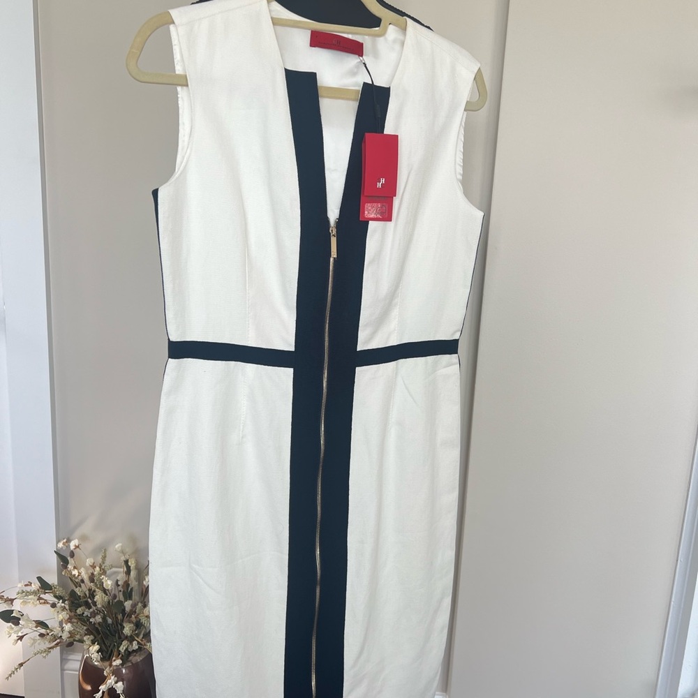 Elegant White and Navy blue Carolina Herrera dress.